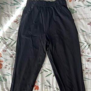 Brand new lulu lemon joggers women